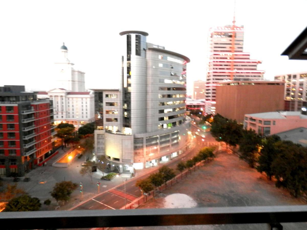 Full Power, Long Stay Rates, Walk To V&A Waterfront, Fibre Wifi, Gym & Pool Kapské Město Exteriér fotografie